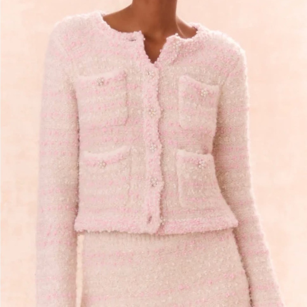 Elegant Pink Tweed Jacket